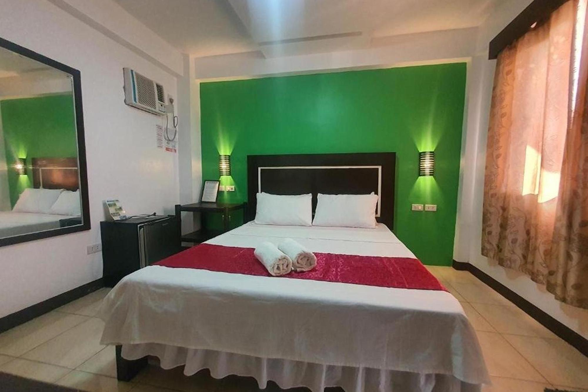 เบลวิว คอทเทจส์ Hotel ปูแอร์โตกาเลรา ภายนอก รูปภาพ