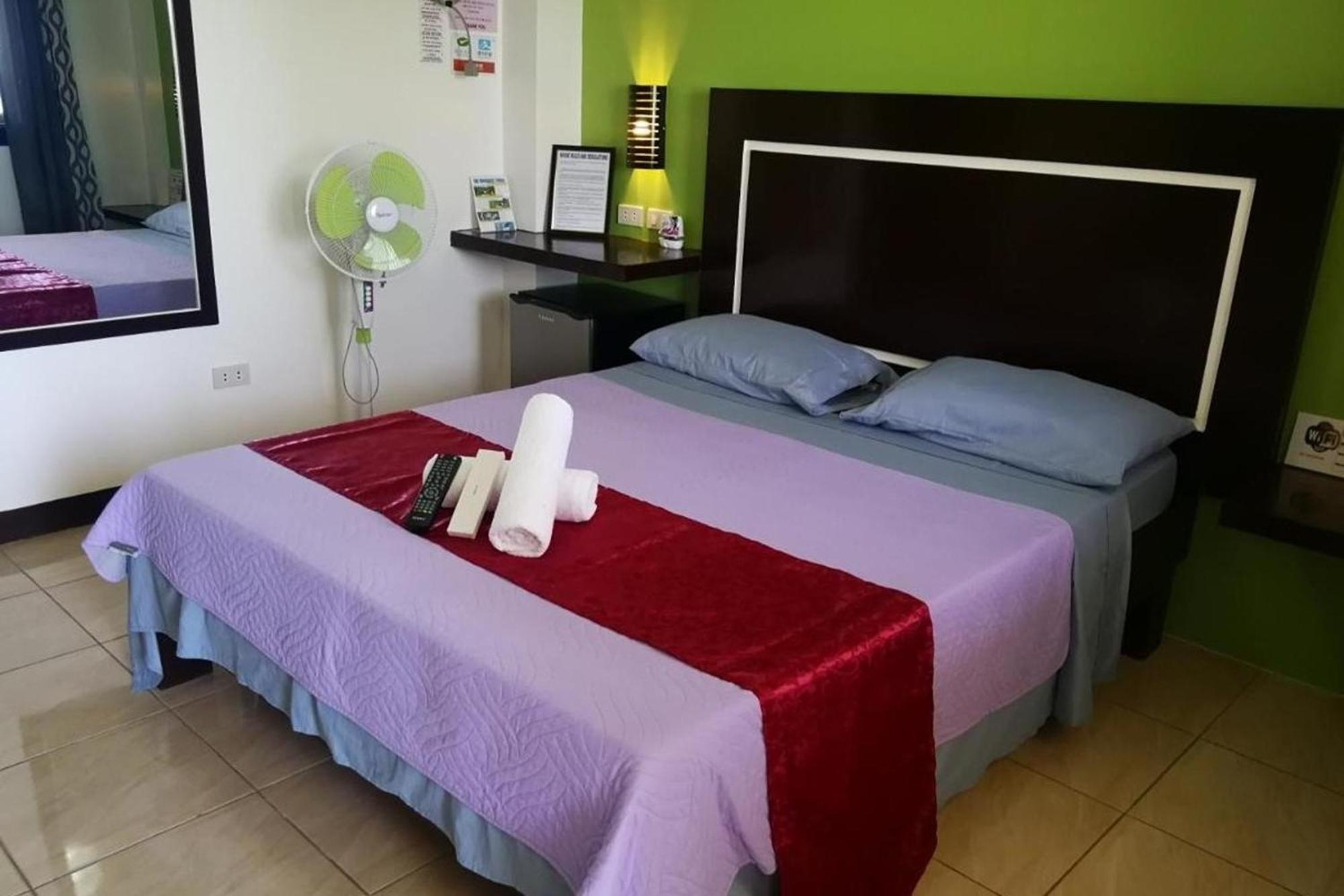 เบลวิว คอทเทจส์ Hotel ปูแอร์โตกาเลรา ภายนอก รูปภาพ